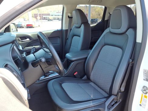 Used 2022 Chevrolet Colorado Z71 image 13