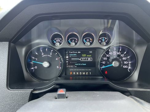 Used 2012 Ford F350 Lariat w/ Chrome Pkg image 17