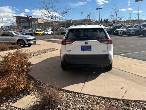 Used 2019 Toyota RAV4 XLE w/ Convenience Package AWD/4WD image 6