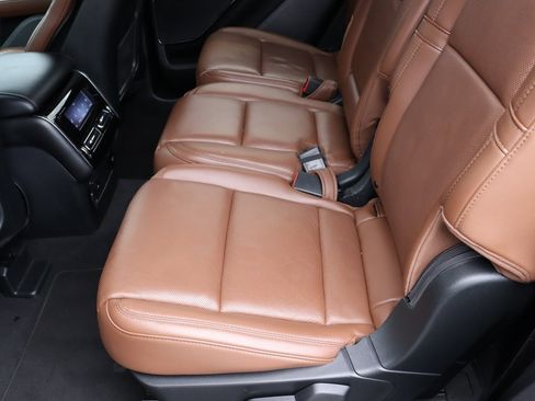 Used 2023 Lincoln Aviator Reserve w/ Elements Package Plus image 20