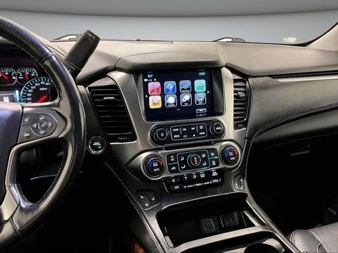 Used 2020 Chevrolet Tahoe Premier AWD/4WD image 9