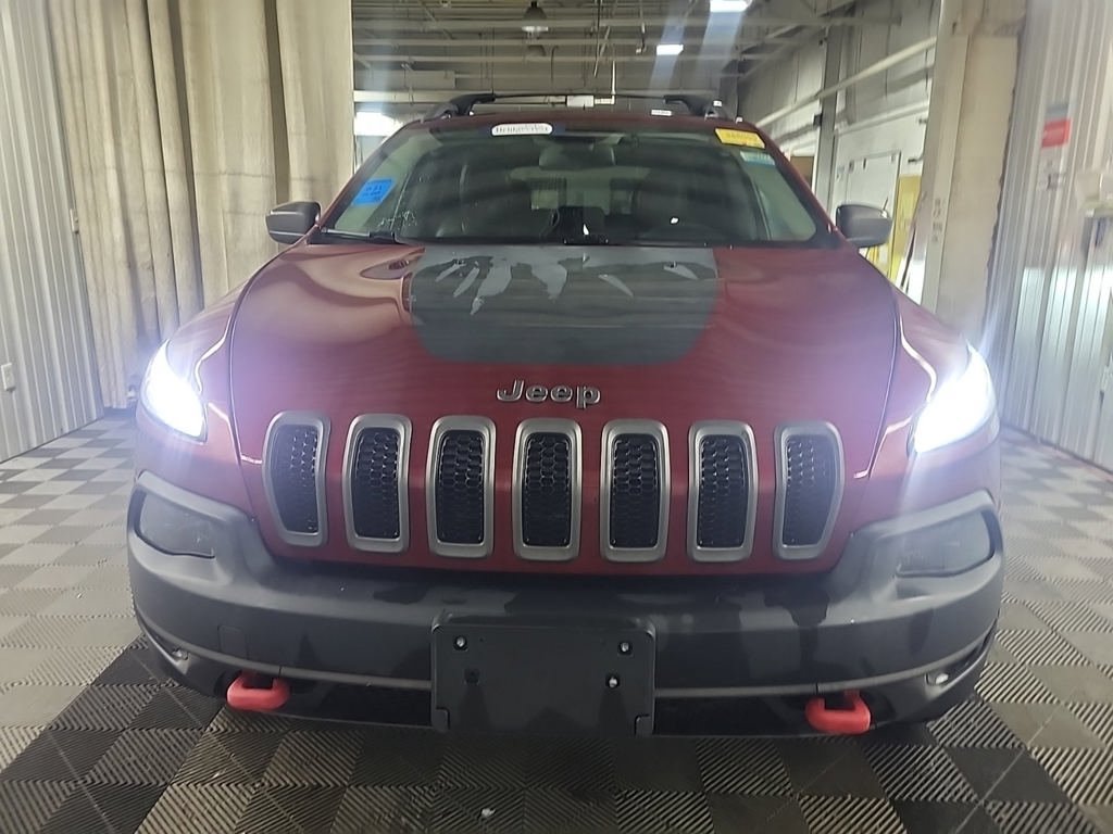 Used 2014 Jeep Cherokee Trailhawk w/ Leather Interior Group AWD/4WD image 6