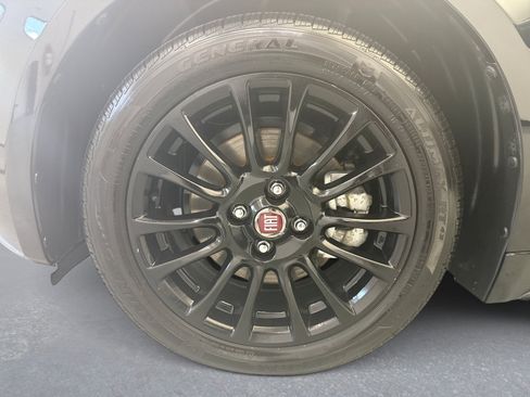 Used 2017 FIAT 124 Spider Classica RWD image 24