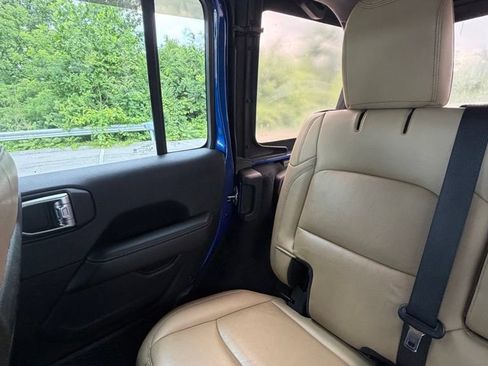 Certified 2019 Jeep Wrangler Unlimited Rubicon AWD/4WD image 16