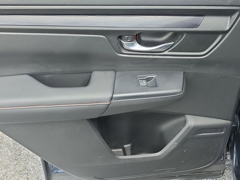 Certified 2023 Honda CR-V Sport image 11
