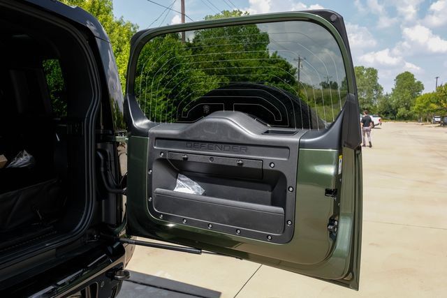 New 2026 Land Rover Defender 110 X-Dynamic SE AWD/4WD image 66