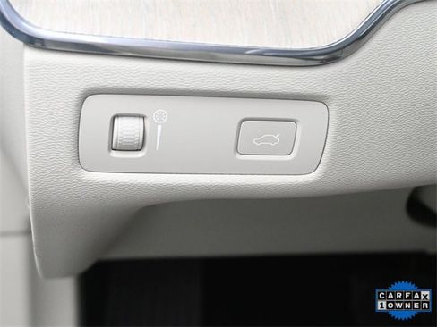 Used 2022 Volvo XC60 B6 Inscription w/ Advanced Package image 21