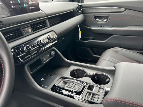 New 2026 Honda Pilot Black Edition image 10