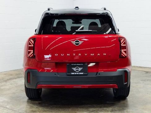 Certified 2025 MINI Cooper Countryman S image 9