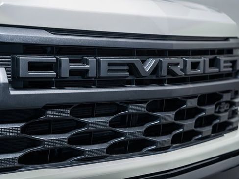 New 2026 Chevrolet Silverado 1500 Custom Trail Boss w/ Turbomax Blackout Package image 13