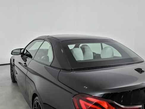 Used 2020 BMW M4 Convertible w/ Competition Package image 20