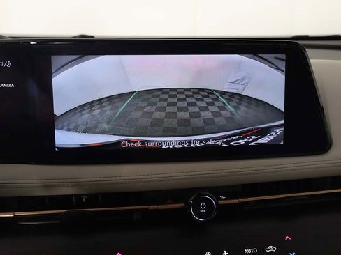 Used 2023 Nissan Ariya FWD image 44