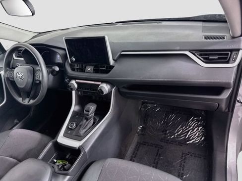 Certified 2024 Toyota RAV4 XLE AWD/4WD image 29