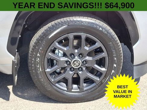 Used 2024 Toyota Sequoia Platinum image 9