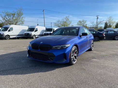 New 2026 BMW 330i xDrive Sedan AWD/4WD image 1