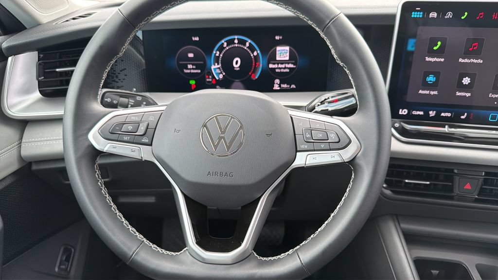 New 2026 Volkswagen Tiguan SE AWD/4WD image 11