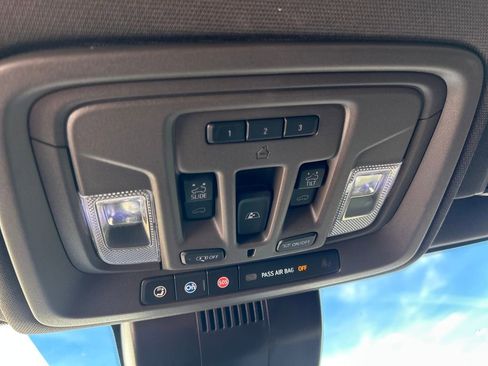 Used 2024 GMC Sierra 1500 Denali w/ Denali Reserve Package image 19