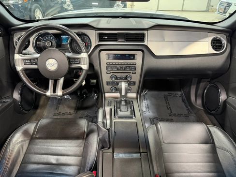Used 2014 Ford Mustang Premium RWD image 2