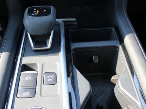 New 2025 Nissan Pathfinder SL w/ Cargo Package image 15