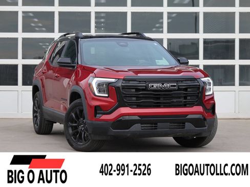 Used 2026 GMC Terrain Elevation w/ Elevation Premium Package AWD/4WD image 1