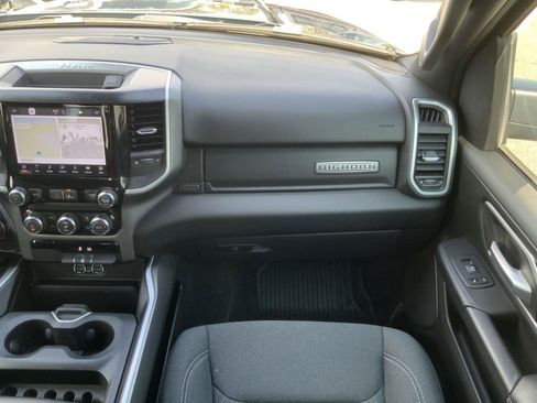Used 2022 RAM 1500 Big Horn AWD/4WD image 60
