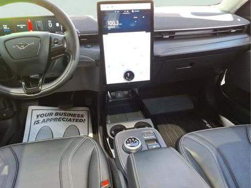 Certified 2021 Ford Mustang Mach-E Premium AWD/4WD image 9