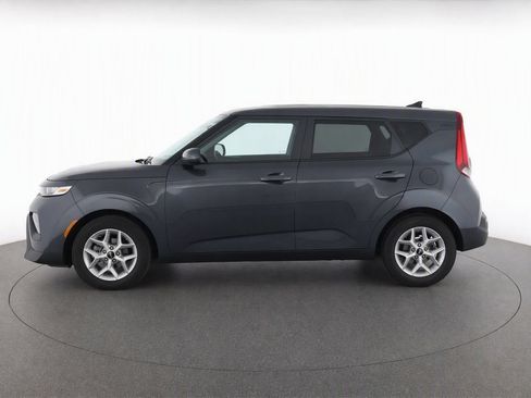 Used 2022 Kia Soul LX w/ Technology Package FWD image 8