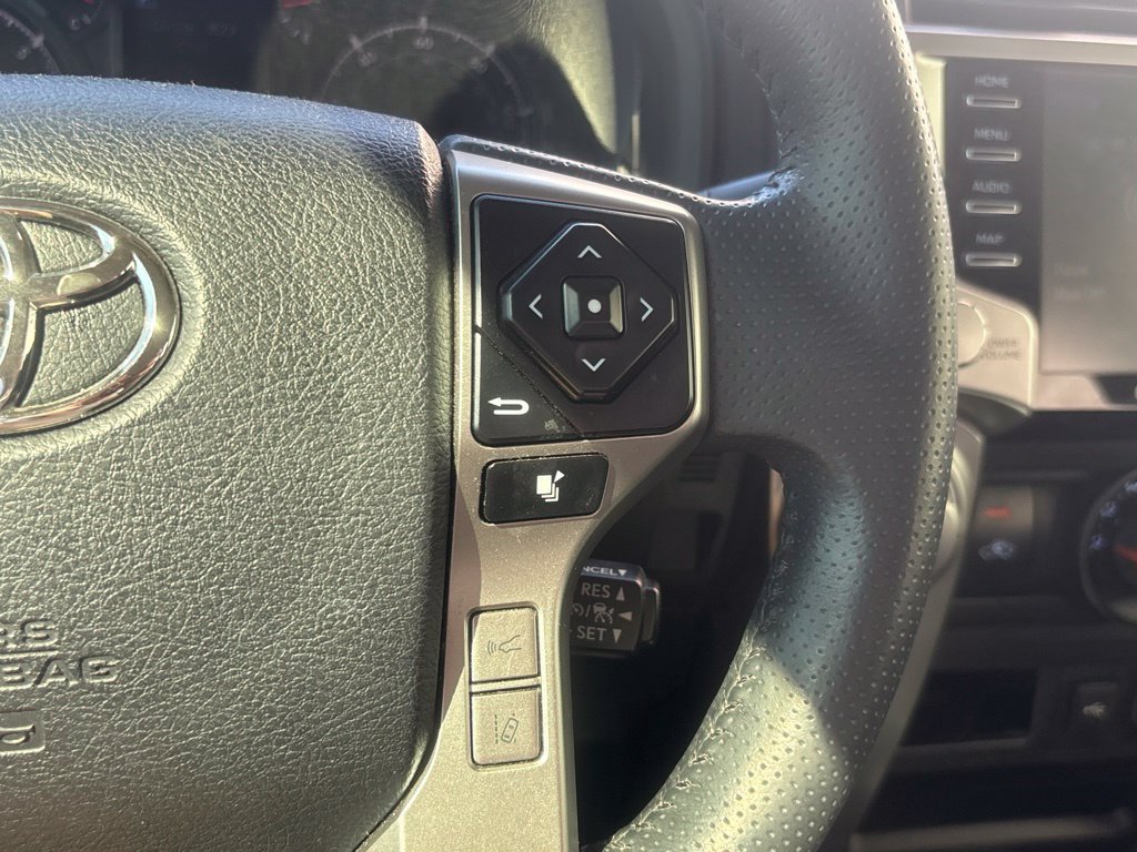 Used 2022 Toyota 4Runner SR5 RWD image 22