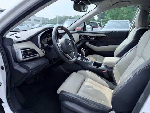 Used 2023 Subaru Outback Limited AWD/4WD image 21