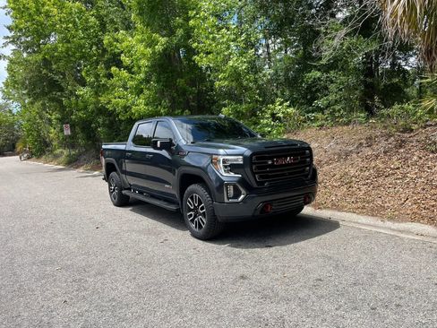 Used 2021 GMC Sierra 1500 AT4 w/ AT4 Value Package AWD/4WD image 4