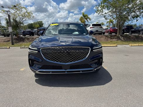 Used 2023 Genesis GV70 2.5T w/ Advanced Package AWD/4WD image 2