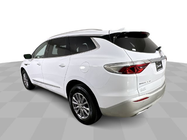 Used 2023 Buick Enclave Essence FWD image 6