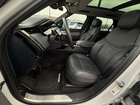 Used 2024 Land Rover Range Rover Sport Dynamic SE image 21