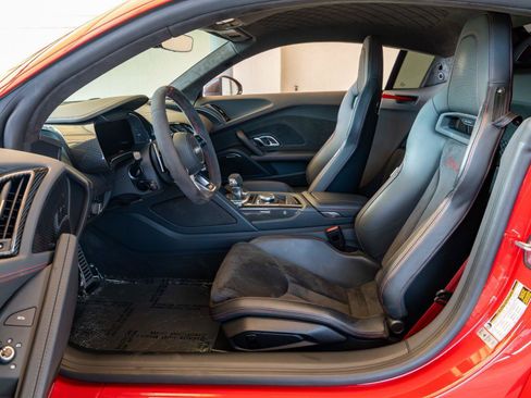Used 2023 Audi R8 V10 GT RWD image 50