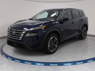 Used 2025 Nissan Rogue SV FWD video 1