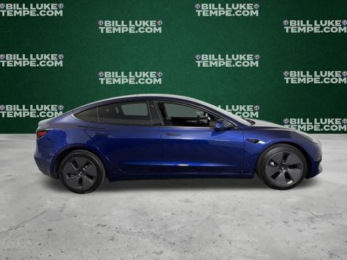 Used 2023 Tesla Model 3 Standard Range image 4