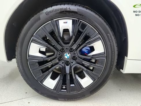 Used 2025 BMW X3 xDrive30i w/ M Sport Package AWD/4WD image 57