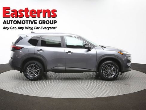 Used 2023 Nissan Rogue S AWD/4WD image 45