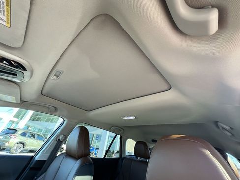 Used 2023 Subaru Outback Touring image 19