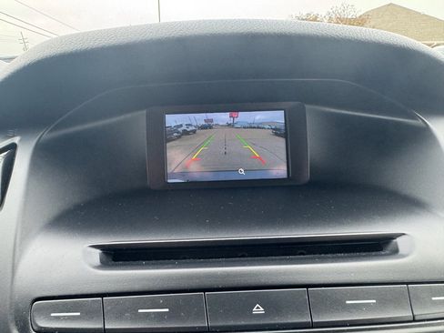 Used 2015 Ford Focus SE image 21