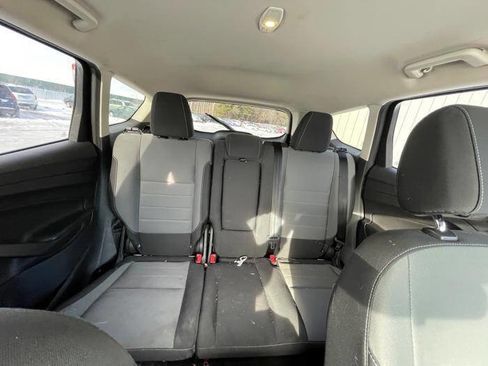Used 2016 Ford Escape SE image 30