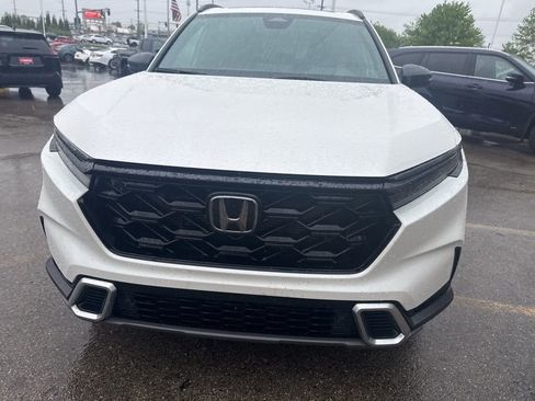 Used 2025 Honda CR-V Sport Touring image 12