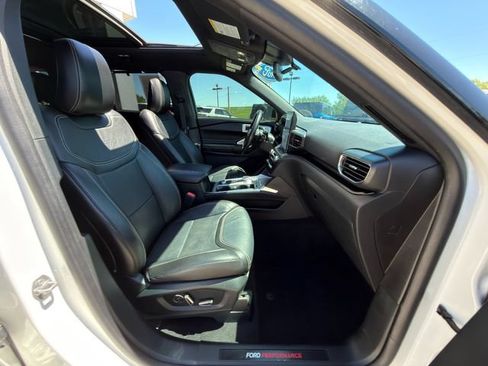 Used 2020 Ford Explorer ST w/ ST Street Pack AWD/4WD image 9