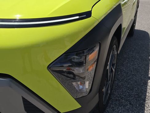 New 2026 Hyundai Kona SEL Premium FWD image 11