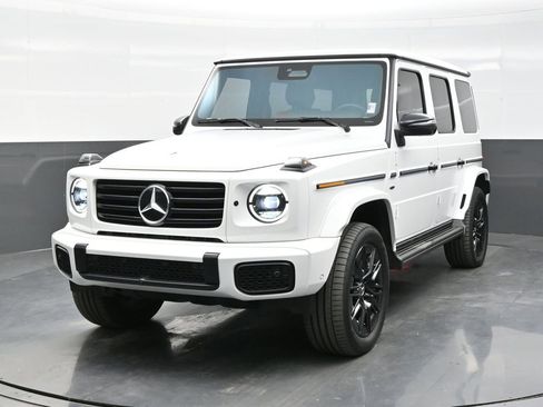 Used 2025 Mercedes-Benz G 580 w/ EQ Technology image 2