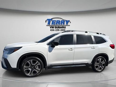 Certified 2025 Subaru Ascent Limited AWD/4WD image 3