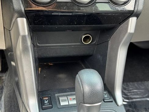Used 2018 Subaru Forester 2.5i Limited AWD/4WD image 16