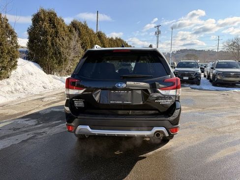 Certified 2022 Subaru Forester Touring image 5