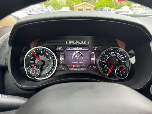 Used 2019 RAM 2500 Big Horn AWD/4WD image 16