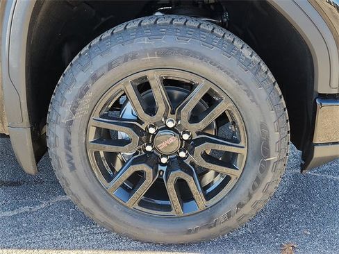 New 2025 GMC Sierra 1500 Elevation w/ Preferred Package image 7